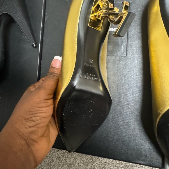 Saint Laurent Gold Leather Opyum 85. - Picture 6 of 7